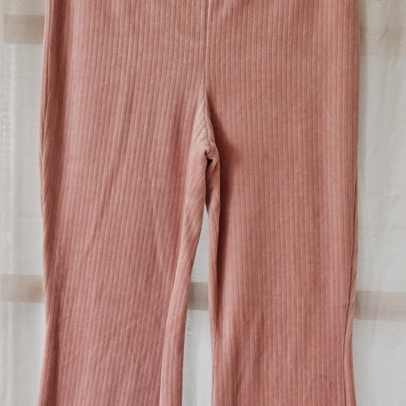 📌134 DIVIDED HIGH-RISE FLARE KNIT PANTS SIZE SMALL - Picture 6 of 7